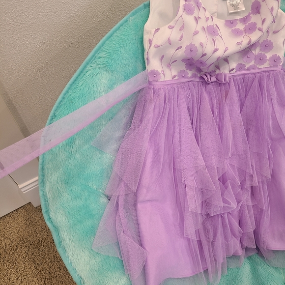 Easter Dress - Picture 3 of 3